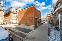 2420 BARONWOOD Drive Unit# 4-01 Oakville