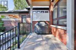 4B TWENTY SEVENTH Street Etobicoke