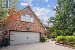 434 GOLF LINKS Road Ancaster