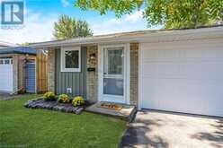 402 PINETREE Crescent Cambridge