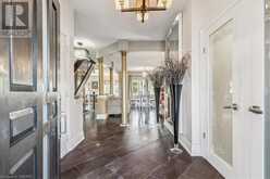 527 RAVINEVIEW Way Oakville