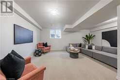 6 CHESTNUT DRIVE Drive Unit# 20 Grimsby