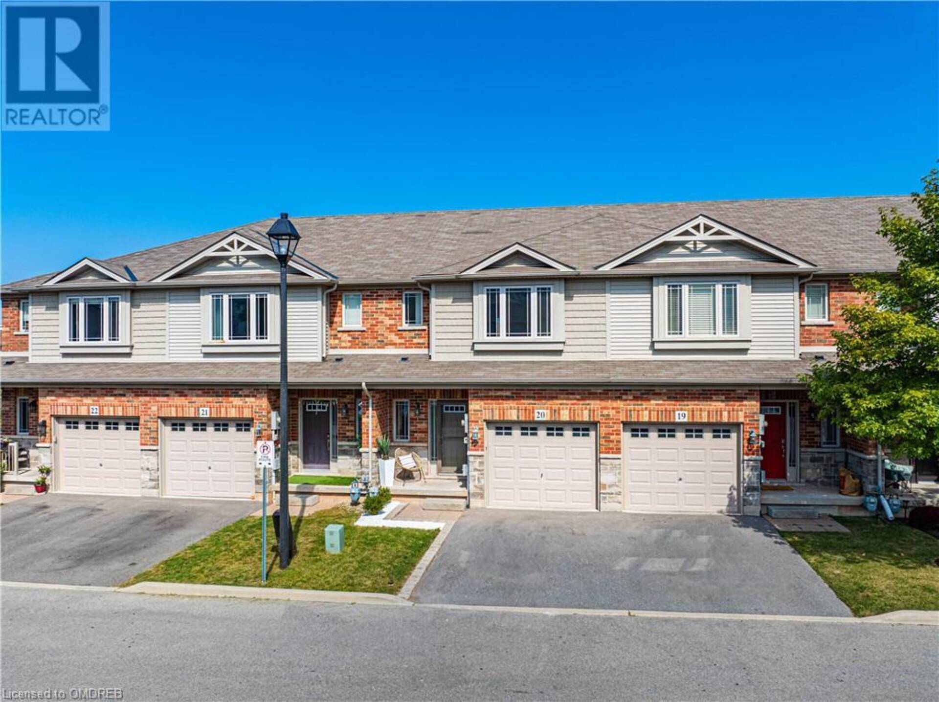 6 CHESTNUT DRIVE Drive Unit# 20 Grimsby