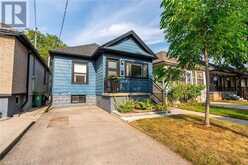 33 HUXLEY Avenue N Hamilton