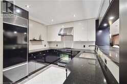 68 YORKVILLE Avenue Unit# 304 Toronto