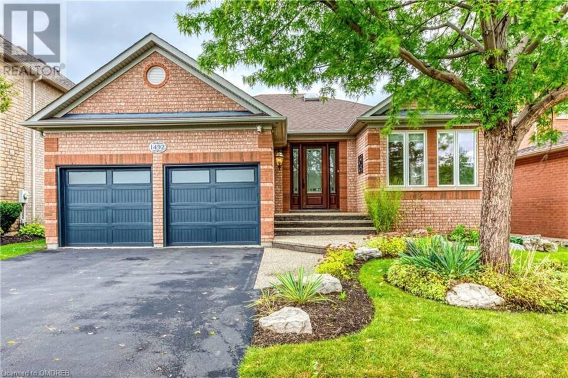 1492 PINERY Crescent Oakville