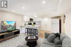 172 KIMBERLY Drive Unit# Lower Hamilton