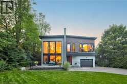 1207 STIRLING Drive Oakville