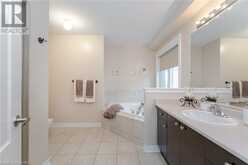 2073 FIDDLERS Way Oakville