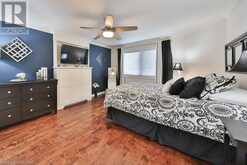 2304 SOVEREIGN Street Oakville