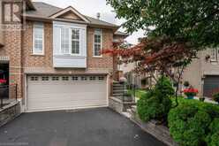 2225 HUMMINGBIRD Way Oakville