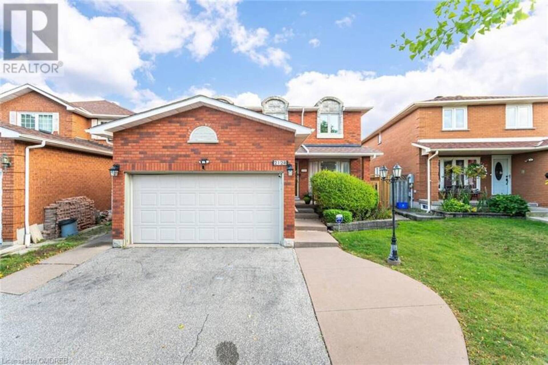 2128 WINCANTON Crescent Mississauga