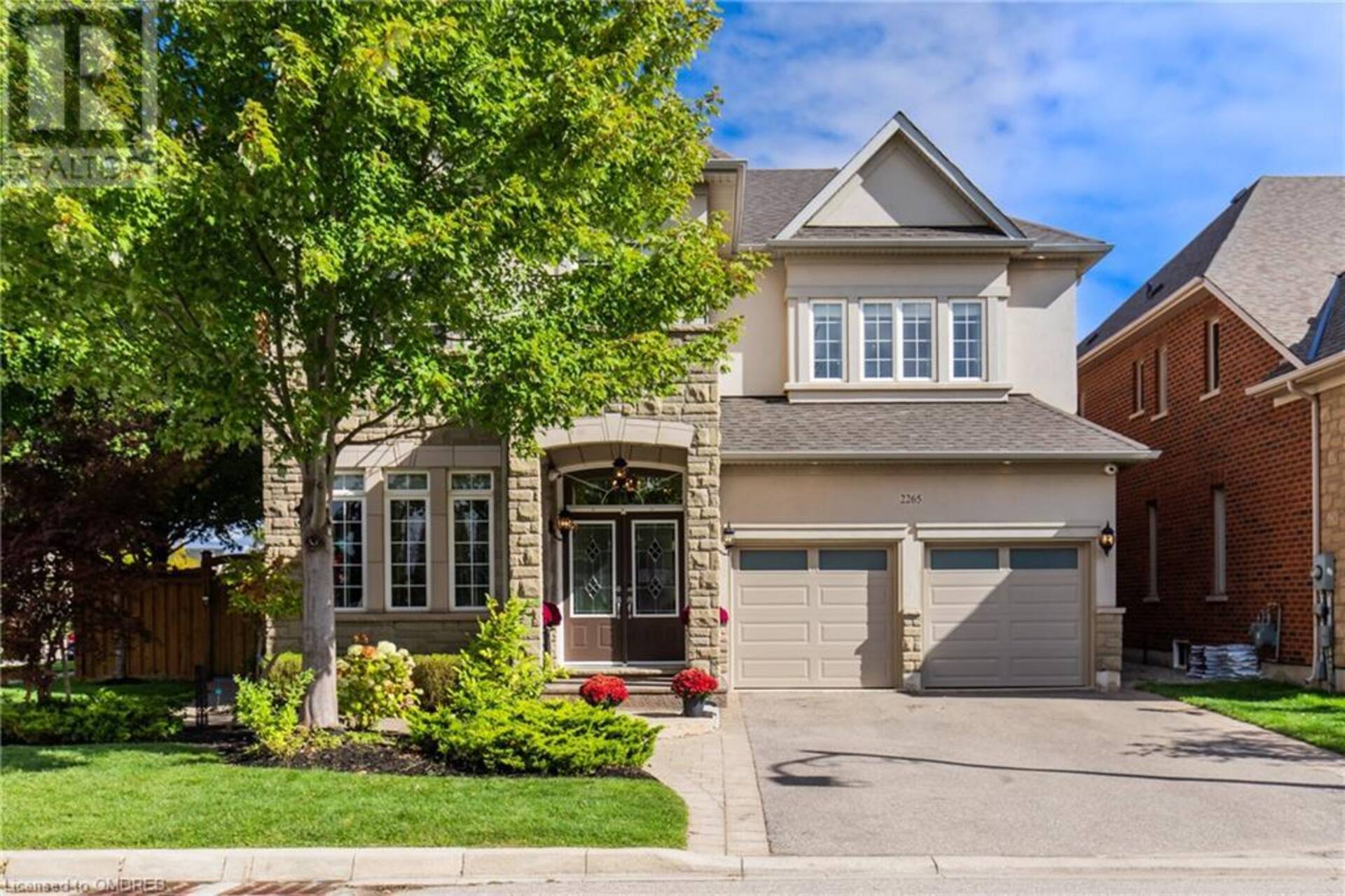 2265 MILLSTONE Drive Oakville