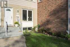 2111 MEADOWBROOK Road Unit# 12 Burlington