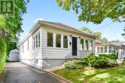 135 DEANE Avenue Oakville