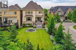 2447 CHATEAU Common Oakville