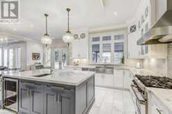 1035 TRUMAN Avenue Oakville