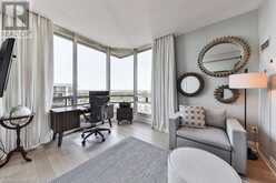 2170 MARINE Drive Unit# PH2 Oakville