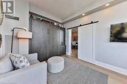 2170 MARINE Drive Unit# PH2 Oakville