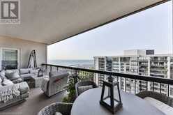 2170 MARINE Drive Unit# PH2 Oakville