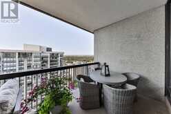 2170 MARINE Drive Unit# PH2 Oakville