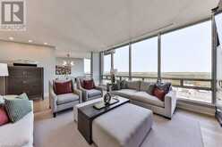 2170 MARINE Drive Unit# PH2 Oakville