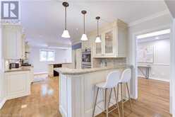 2116 MUNN'S Avenue Oakville