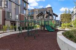 3562 COLONIAL Drive Unit# 16 Mississauga