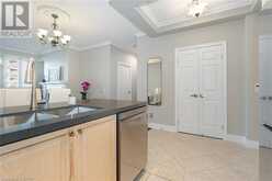 25 KINGSBRIDGE GARDENS Circle Mississauga