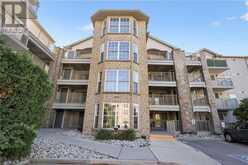 1450 BISHOPS Gate Unit# 211 Oakville