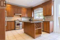 2472 UPPER VALLEY Crescent Oakville