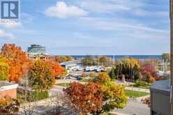 2511 LAKESHORE Road W Unit# 517 Oakville