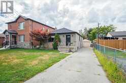 14 RAMSBURY Road Etobicoke