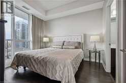 2212 LAKE SHORE Boulevard W Unit# 1803 Toronto