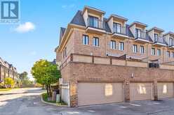 52 RUBY LANG Lane Toronto