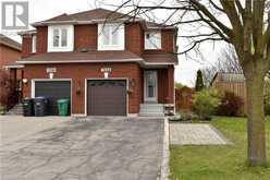 7058 STONEYWOOD Way Mississauga