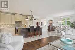 2447 CHATEAU Common Oakville