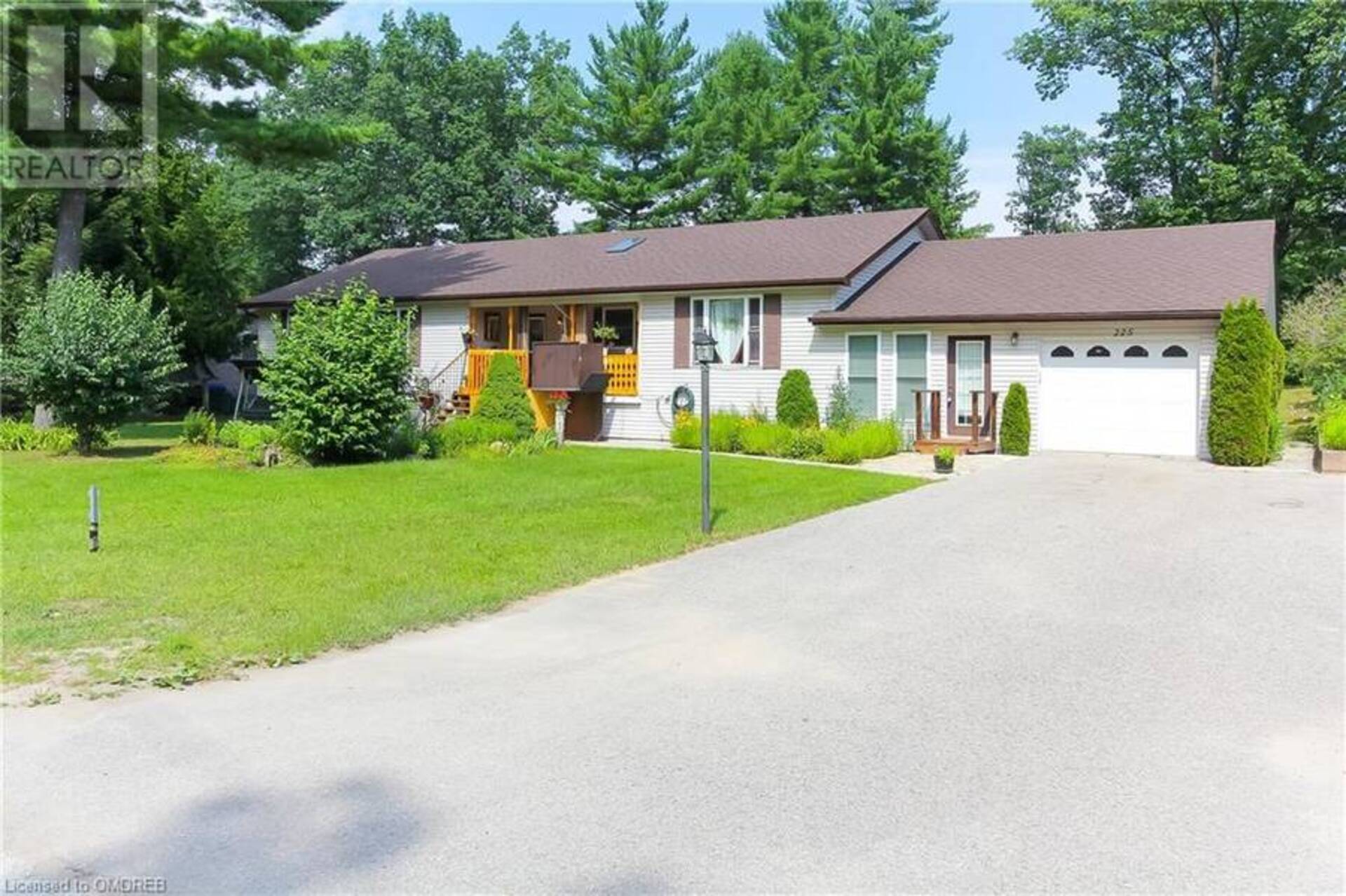 225 39TH Street S Wasaga Beach