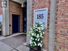 185 ROBINSON Street Unit# 101 Oakville