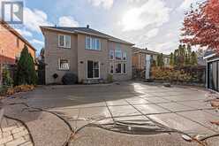 1181 LINDENROCK Drive Oakville