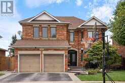 2576 ARMOUR Crescent Burlington