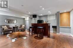 2576 ARMOUR Crescent Burlington