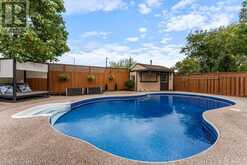 2576 ARMOUR Crescent Burlington