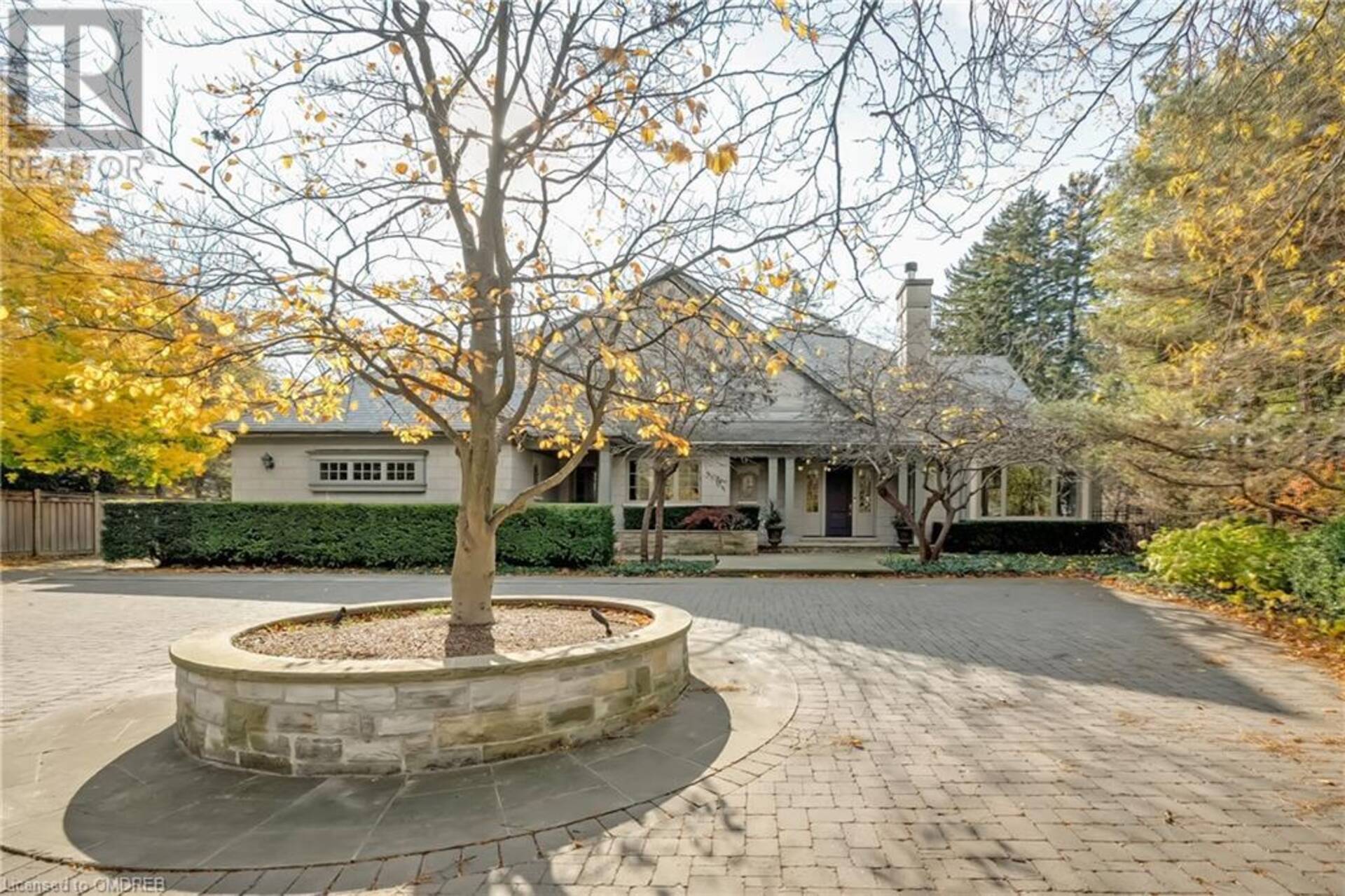 370 POPLAR Drive Oakville