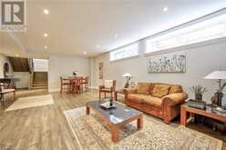 390 SANDHURST Drive Oakville