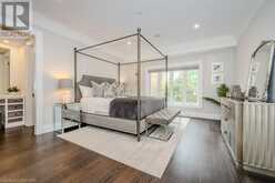 1325 SHELDON Avenue Oakville