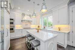 1325 SHELDON Avenue Oakville