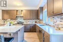 9 WHITTON DRIVE Drive Brantford