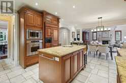 559 GOLFVIEW Court Oakville