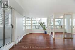 1004 - 400 WEBB DRIVE Mississauga